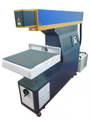 300mm * 300mm พื้นที่การตรา 3 แกน เครื่องเครื่องหมายเลเซอร์ CO2 ไดนามิก ด้วยความกว้างเส้นขั้นต่ํา 0.01mm