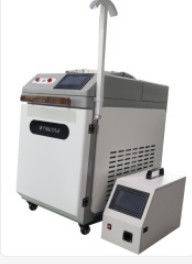 เครื่องเชื่อมเลเซอร์มือถือ 1064nm ที่เย็นด้วยอากาศ ด้วยพลังงานเลเซอร์ 1200W